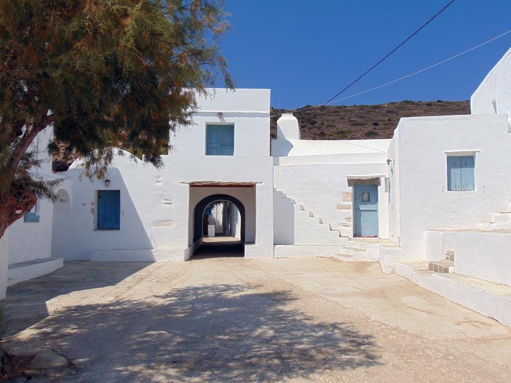 George'S Seaside Apartments Sifnos فاثي المظهر الخارجي الصورة
